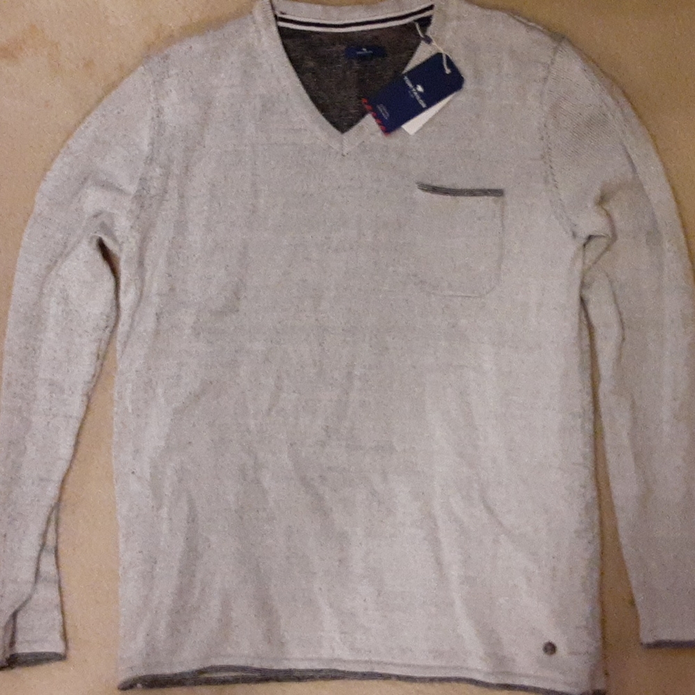 Tom tailor long sleeve v neck sweater w/left chest pocket
